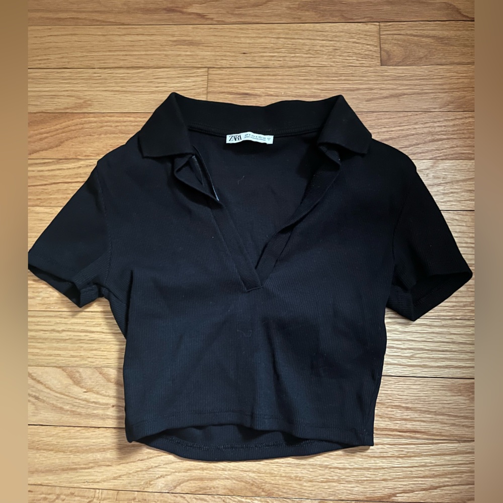 ZARA CROP TOP SIZE SMALL